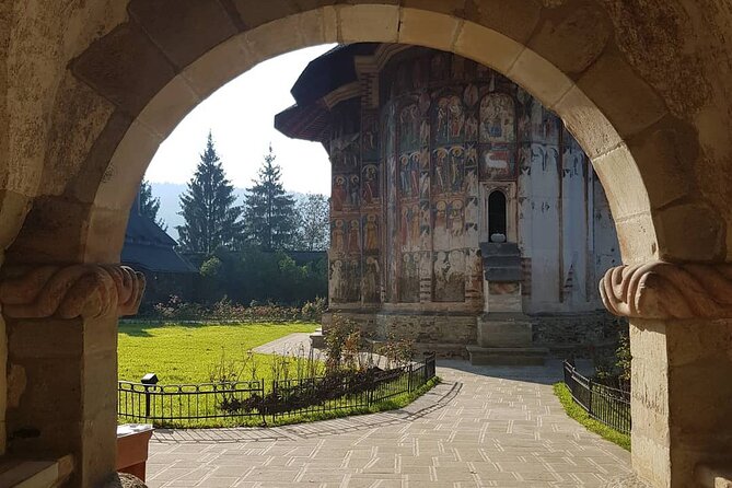 1-Day Bucovina Painted Monasteries tour from Suceava - English - Marginea’s black pottery, a short but worthwhile pause