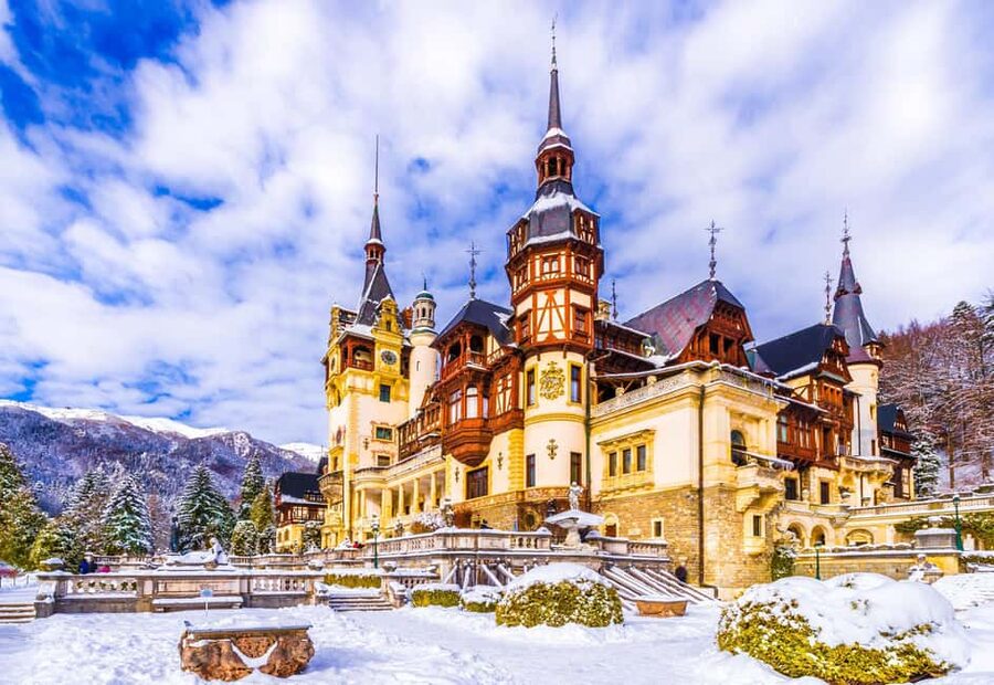 1-Day Minivan Tour 3 Castles: Peles, Wednesday & Dracula’s - What $67 really covers