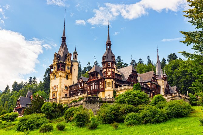2-Day Medieval Transylvania with Brasov,Sibiu and Sighisoara Tour from Bucharest - The guides make a real difference