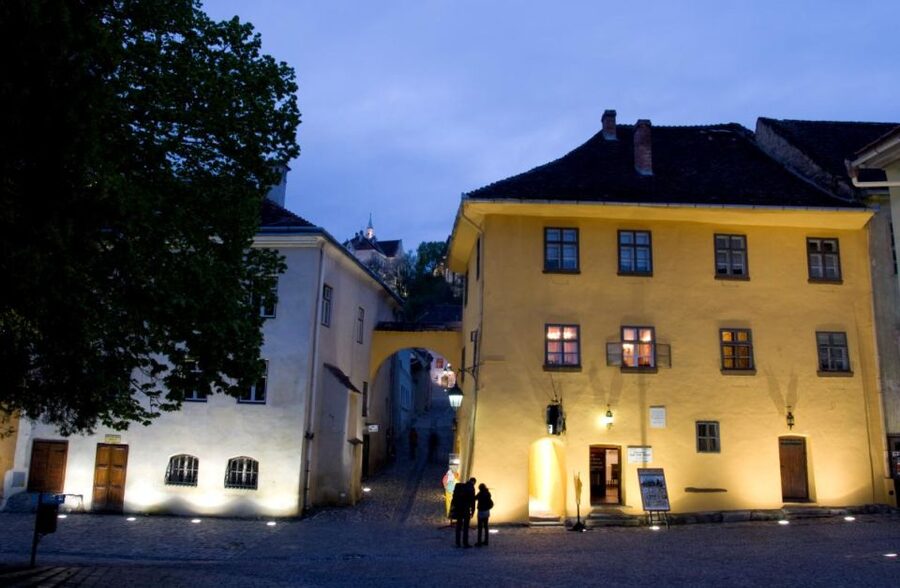 2-Day Transylvania Break From Bucharest - Sleeping inside Sighisoara Citadel