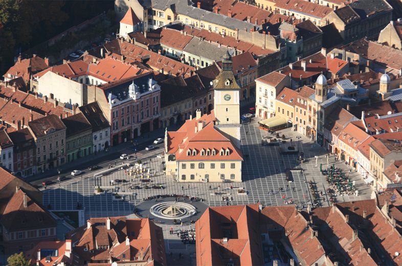 2-Day Transylvania Break From Bucharest - Bran Castle and the Dracula business