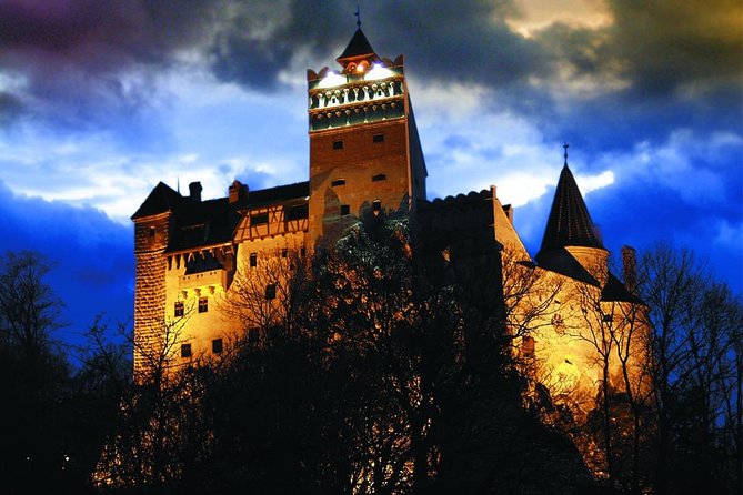 2 days Transylvania Tour with Brasov, Sibiu and Sighisoara - Bran Castle: history, myth, and a crowded idea