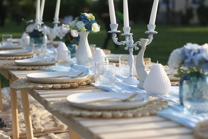 2-Hour Luxury Picnic in Cluj-Napoca Romania - The setup: blankets, cushions, and decorative detail