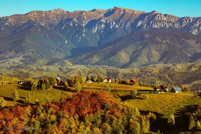 3-Day Tour from Bucharest: Transylvania Villages and Medieval Towns - What the private vehicle and guide add