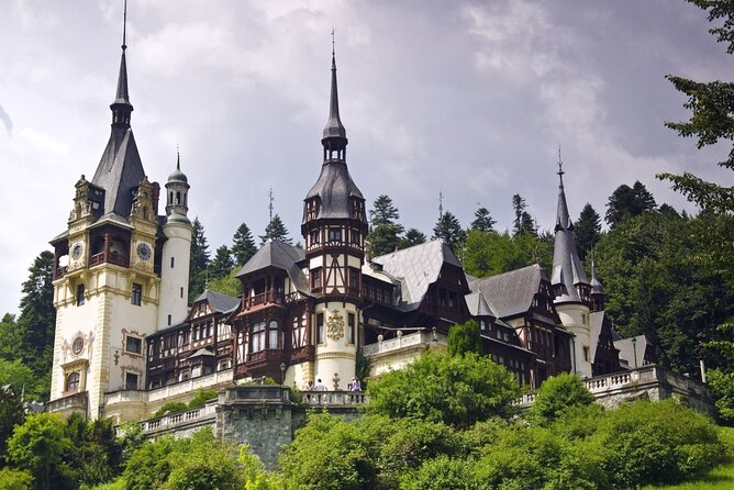3 Days Private Tour in Romania from Bucharest with Tour Guide - What this three-day Romania tour is really trying to do