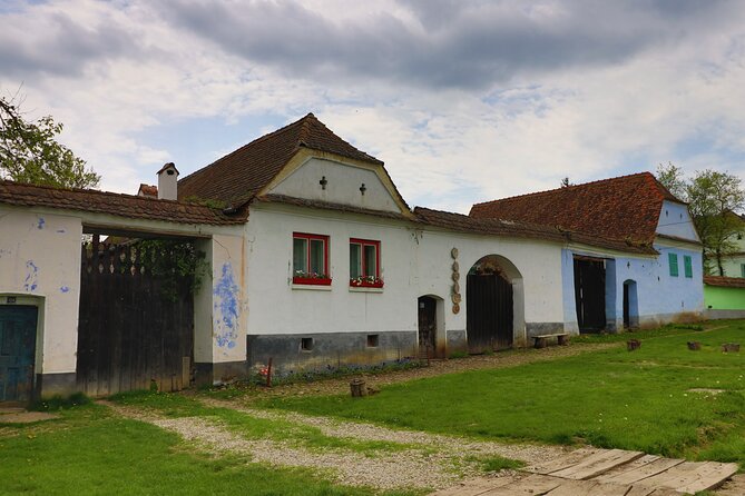 3 Days UNESCO Tour of Transylvania. Private tour from Bucharest - Day two links Biertan, Sibiu, and Alba Iulia