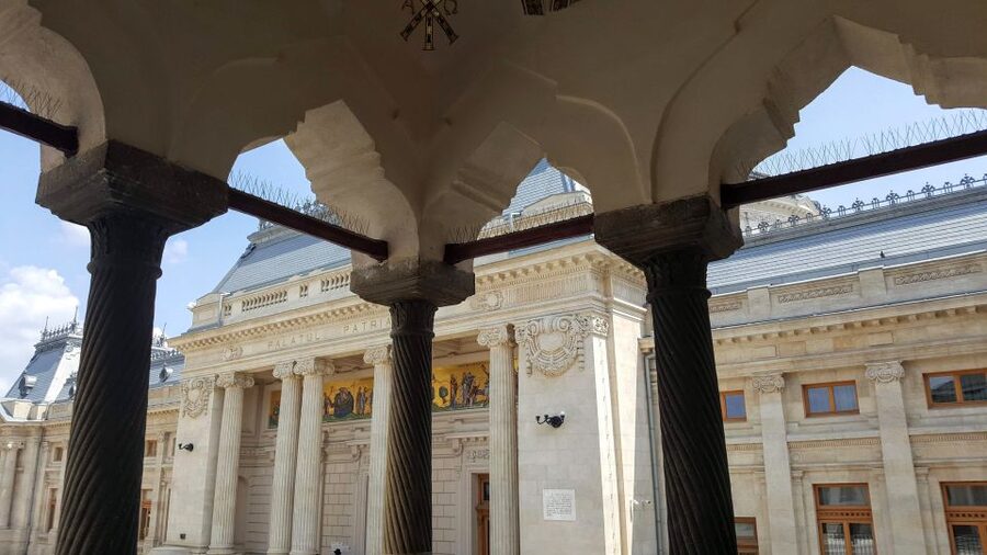 3-Hour Guided Tour of Communist Bucharest - The 1989 Revolution and the fall of the regime