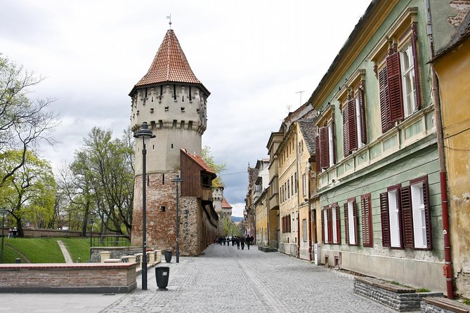 7-Day Dracula Tour in Romania from Bucharest including 'The Ritual of Killing of a Living Dead' - Day 3: Gothic drama at Corvin Castle and salt below Turda