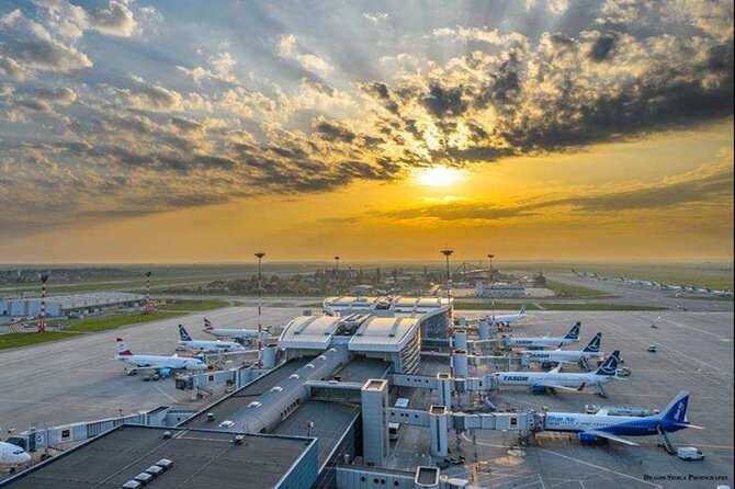 Airport Transfer -One way Bucharest Otopeni Henri Coandă Airport - Hotel pickup for an airport departure
