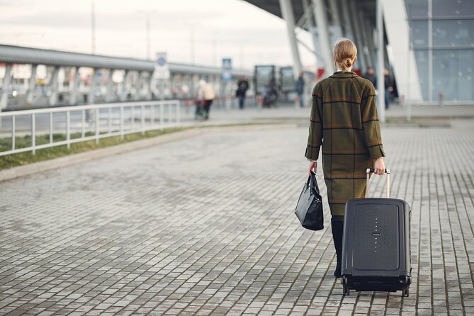 Airport transfer Otopeni to Bucharest - Meeting Your Driver at Otopeni Airport