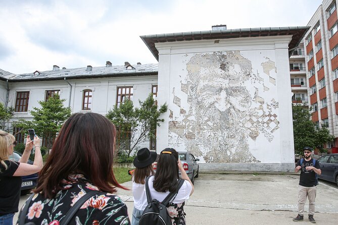 Alternative Bucharest Walking Tour - Reading Bucharest through street art