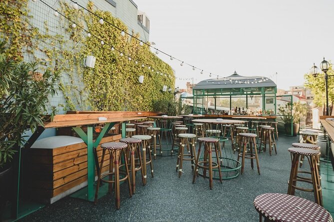 Bar Crawling - Alex and the social side of the crawl