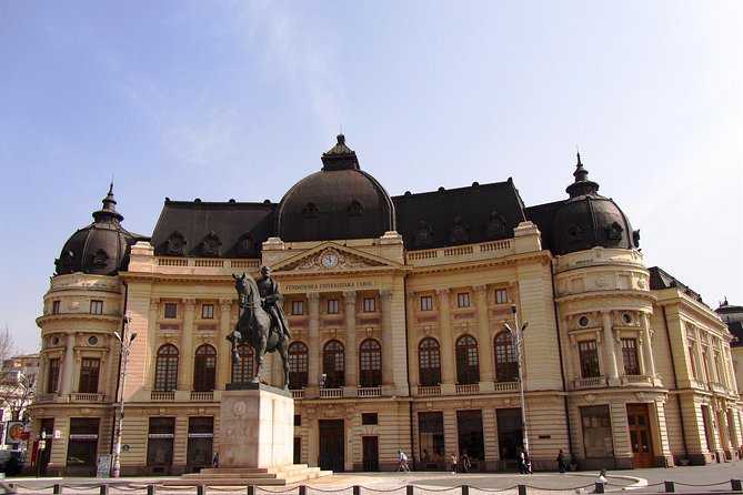 Bicycle Sightseeing in Bucharest - The Romanian Athenaeum and its optional entry