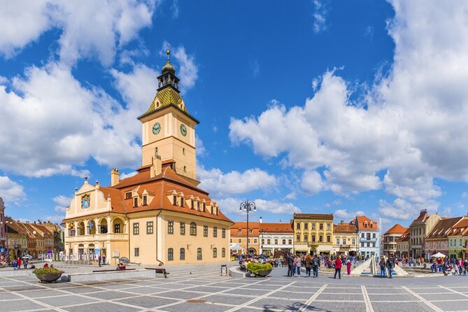 Bran Castle, Peles Castle and Brasov from Bucharest - The guide can shape the whole day