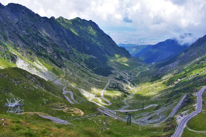 Bran & Peles Castles through the Best Road in the World: Transfagarasan road - Why the Transfagarasan Road is worth two days
