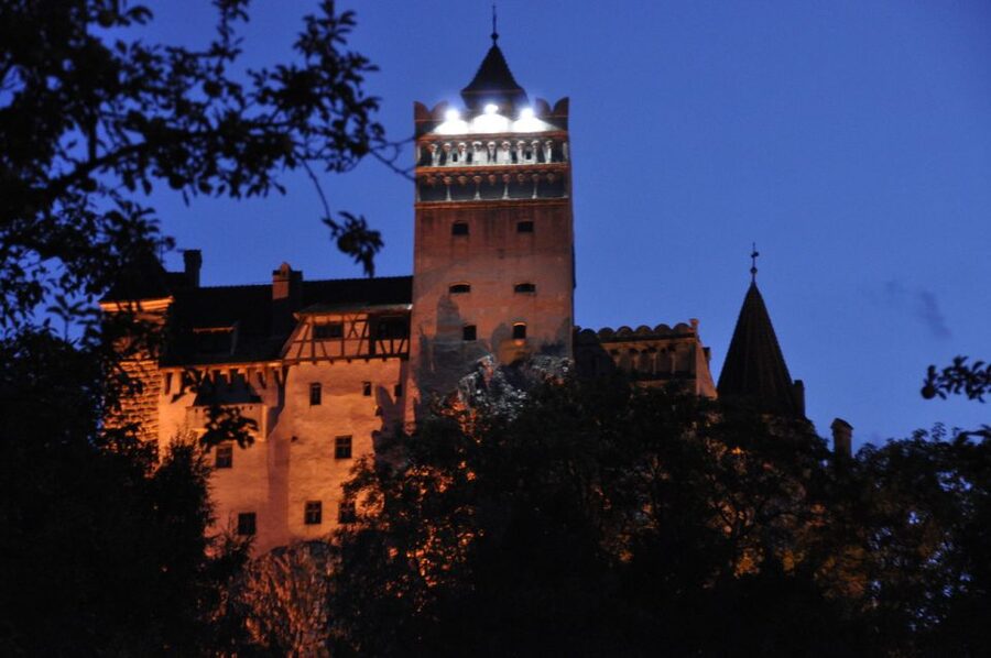 Brasov: Bran, Peles and Cantacuzino Castles Day Tour - Why the $97 price can make sense