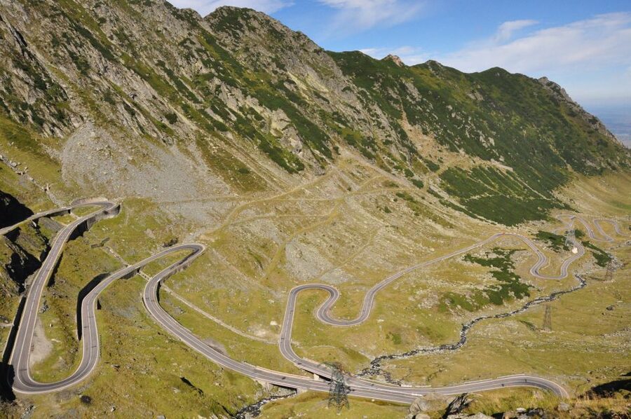 Brasov: Private Fagaras Mountains Trekking Tour - Starting the hike at Balea Lake