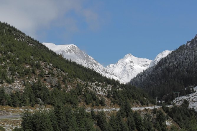 Brasov Private Tour: Transfagarasan road & Poienari Fortress - The Fagaras Mountains from the road