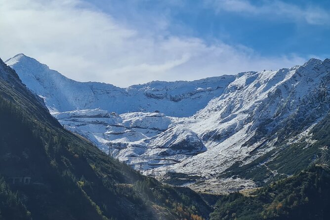 Brasov Private Tour: Transfagarasan road & Poienari Fortress - Vidraru Dam and the long descent