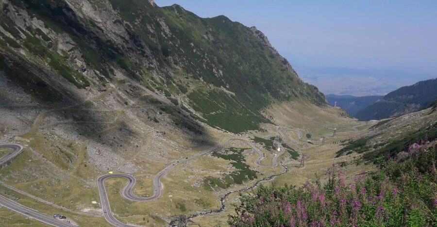 Brasov: Transfagarasan Highway, Balea Lake & Carta Monastery - Carta Monastery and a quieter start