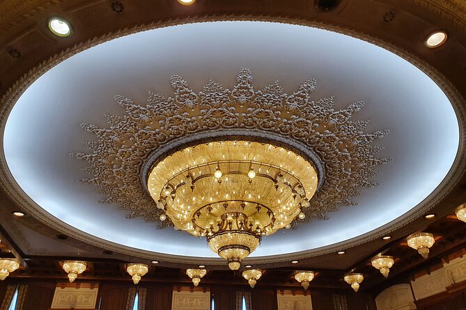 Bucharest City Tour 4 hours - Private Tour - Free Pick up and Drop off - Calea Victoriei and Bucharest’s changing face