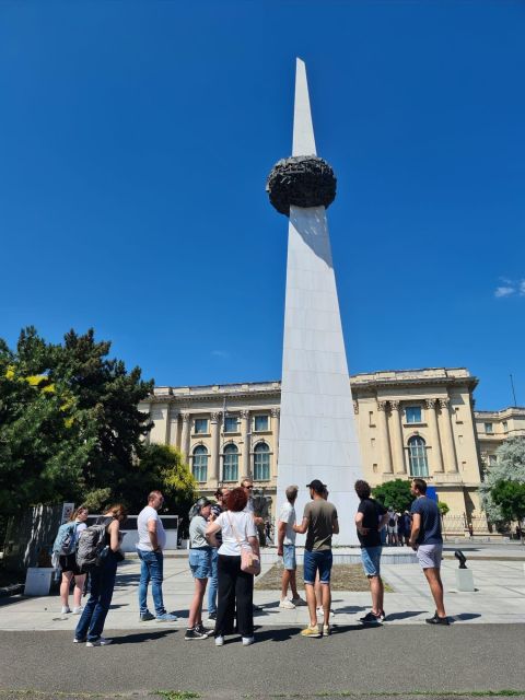 Bucharest Communism: From Lenin to Ceausescu - The former Royal Palace and Romania before the revolution
