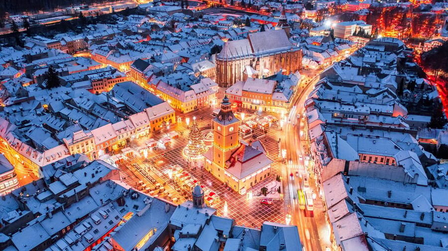 Bucharest : Day Trip Dracula's Castle ,Peles Castle & Brașov - Who should book this experience?