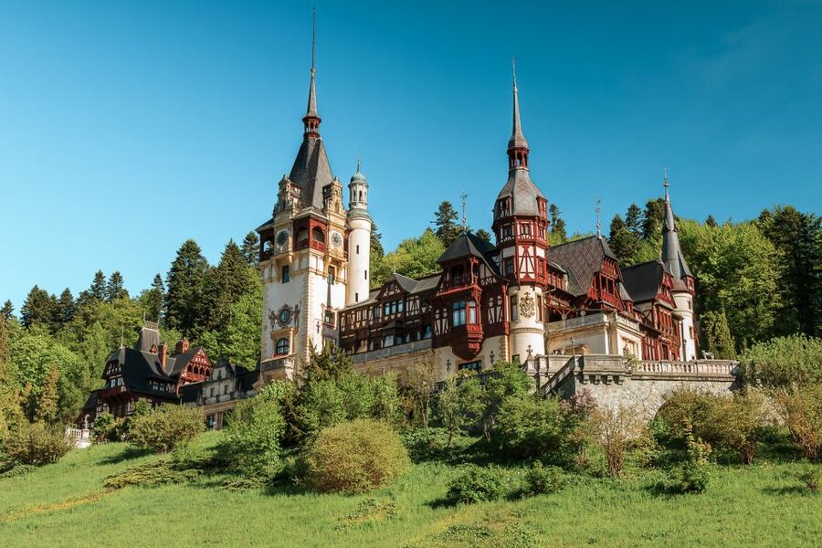 Bucharest: Dracula's Castle, Peles Castle, & Brasov Old Town - Should you book the Bucharest to Transylvania tour?