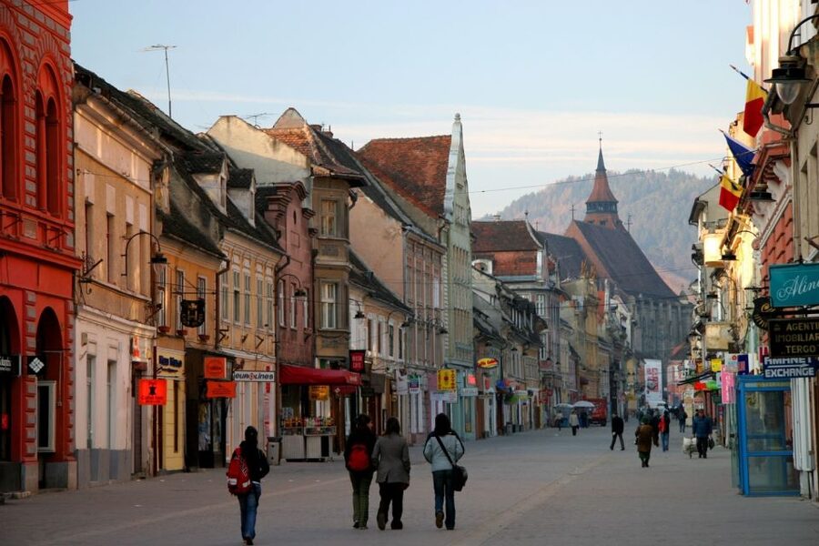Bucharest: Dracula's Castle, Peles Castle, & Brasov Old Town - The $40 cost and what you still pay