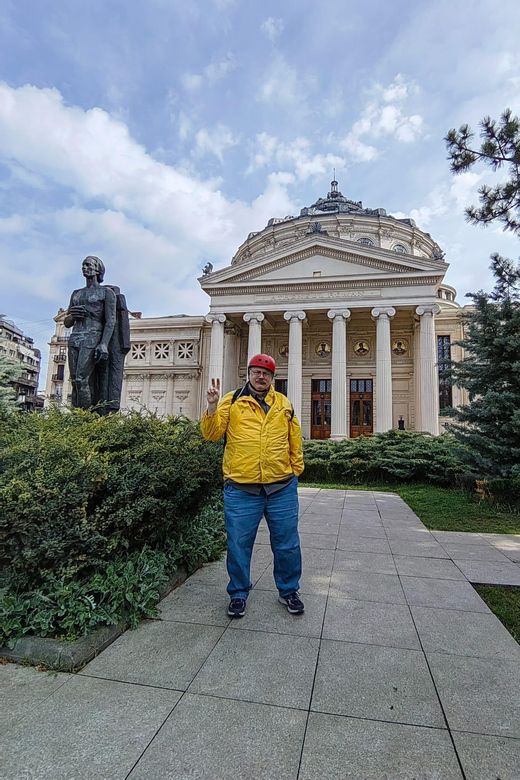Bucharest electric city tour by Smart Balance #green - Old Town and the National Museum of Romanian History