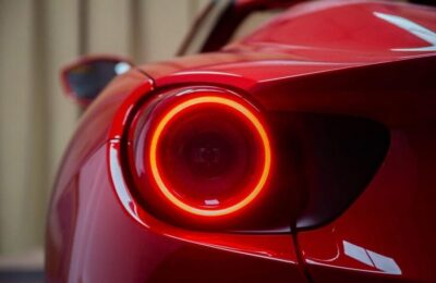 Ferrari Driving Experience – SHORT 10min