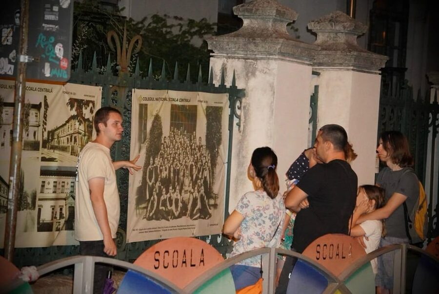 Bucharest: Ghost Stories & Romanian Mythology Walking Tour - Dracula, vampires, and the darker modern story