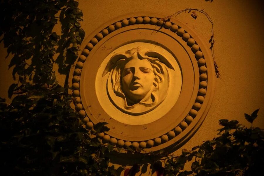 Bucharest: Ghost Stories & Romanian Mythology Walking Tour - Haunted places without entering the houses