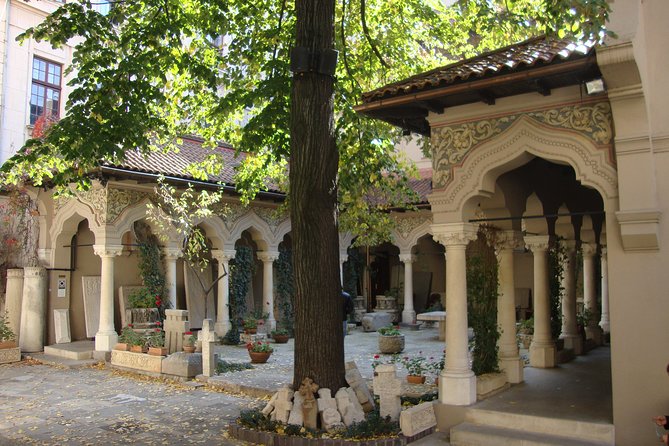 Bucharest Highlights Bike Tour - Manuc’s Inn and the taste of old Bucharest