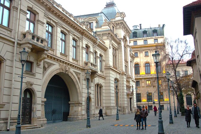 Bucharest in a nutshell - Half Day Private Walking Tour - The former Royal Palace and the National Art Gallery