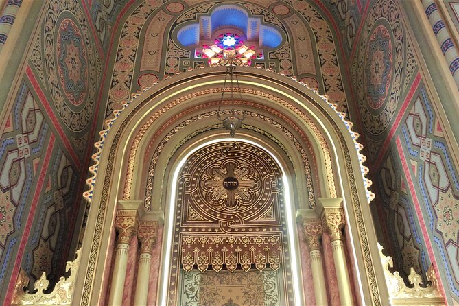 Bucharest Jewish Heritage | Private Walking Tour - A short stop at the Jewish State Theater