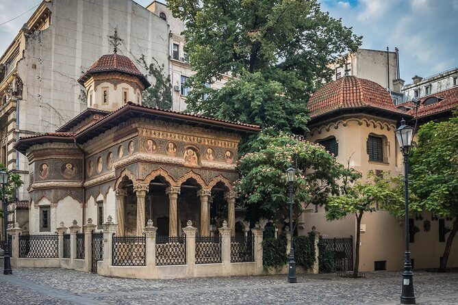 Bucharest Old Centre Tour - The National History Museum and former Post Office
