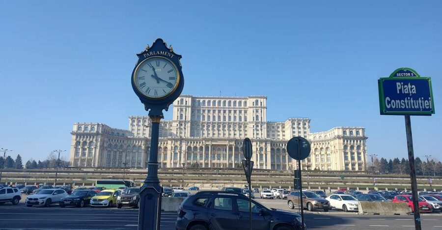 Bucharest: Palace of Parliament Tickets and Guided Tour - Conference halls, Senate spaces, and changing access