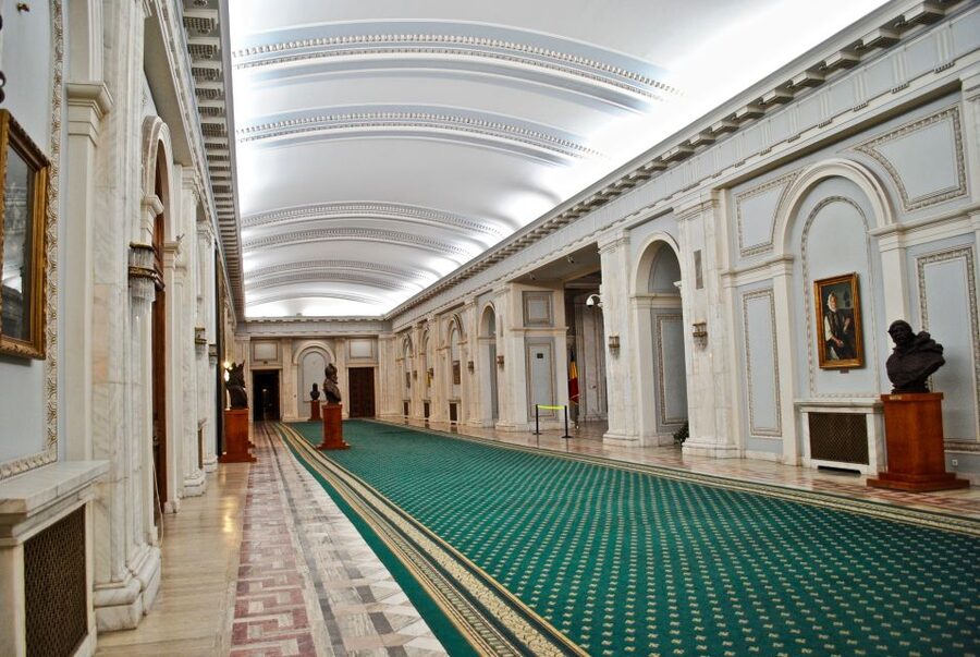 Bucharest: Parliament Palace Skip-the-line Ticket - The ground floor: size before decoration