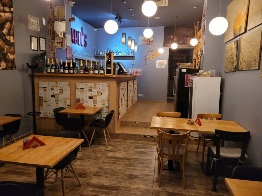 Bucharest: Private Wine Tasting Experience - Five Romanian wines in one sitting