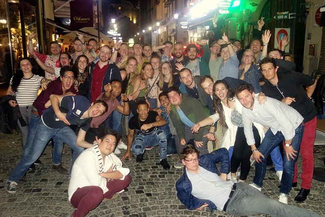 Bucharest Pub Crawl in the Old Town - Photos, dancing, and the social side