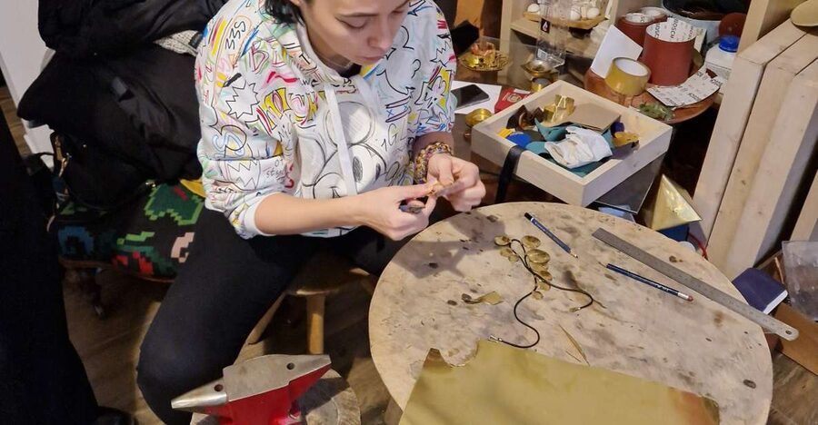 Bucharest: Real Roma Community - Crafting Workshop - Inside the city-center Roma workshop