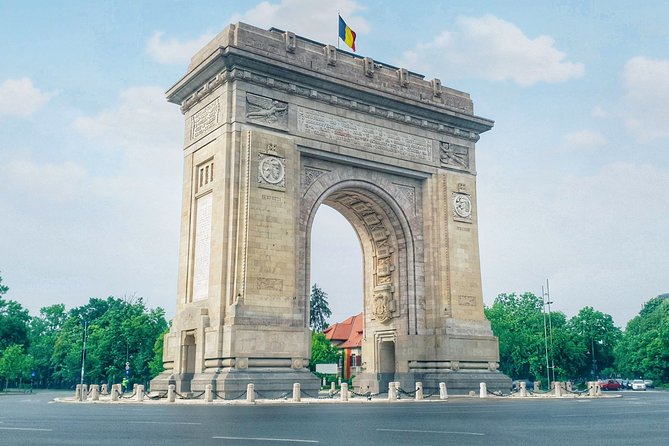 Bucharest's Most Popular - Panoramic Express PrivateTour - What the guide and vehicle add