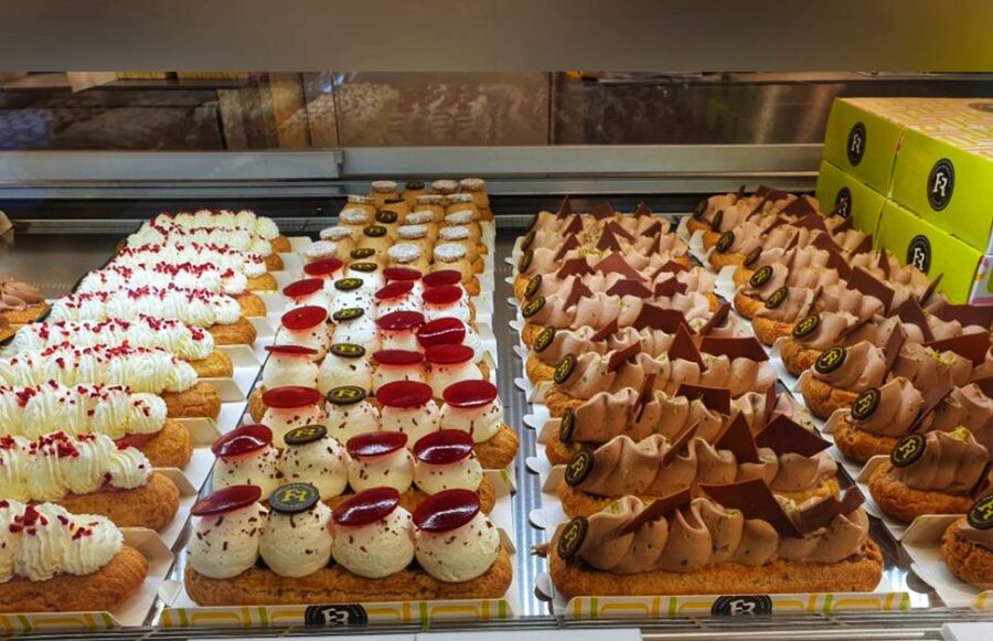 Bucharest: Sweet Delights History and Desserts Walking Tour - Why sweets are the right way into Bucharest