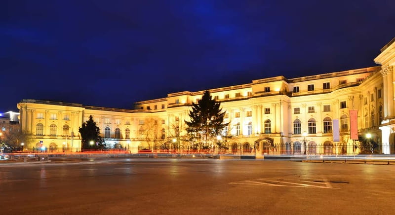 Bucharest: The Italian emigration in Romania - CEC Palace and the National History Museum
