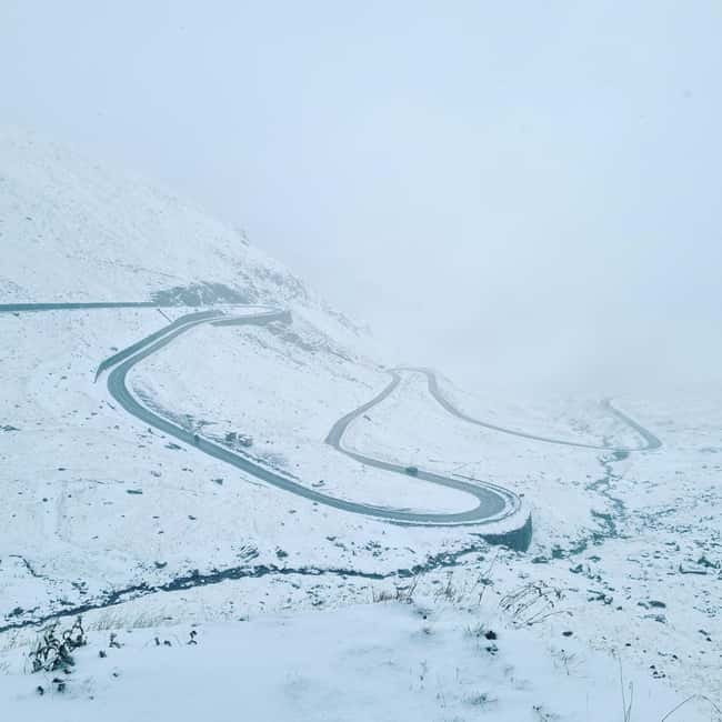 Bucharest: Transfagarasan Road - Small Group max 7 Tourists - Vidraru Dam, a practical break with big views