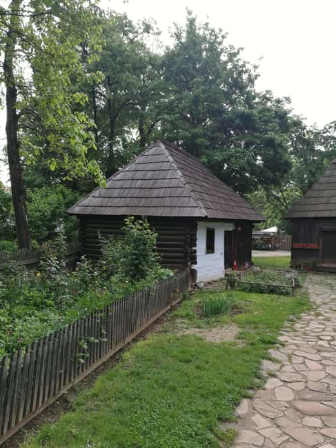 Bucharest: Village Museum Guided Tour - Key points
