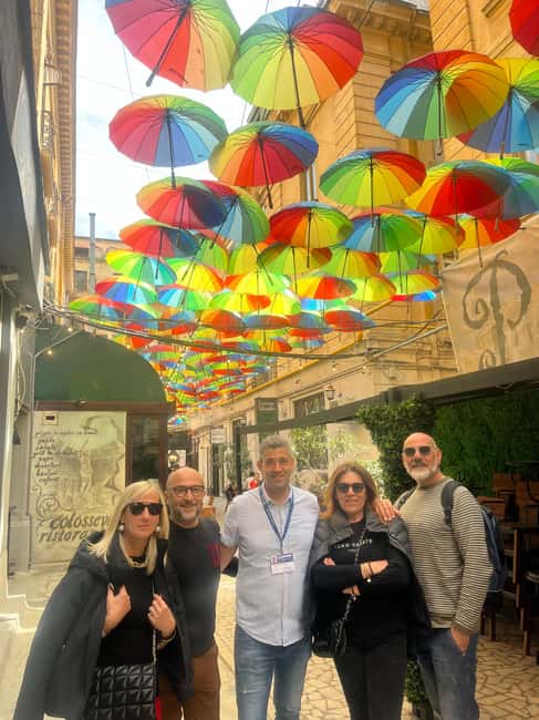 Bucharest: Walking tour with Italian speaking guide for small groups - Manuc’s Inn and Bucharest’s old trading world