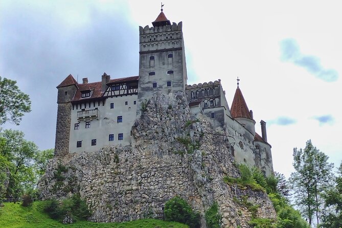 Bucovina Painted Monasteries & Transylvania Tour: 4-Day Private - Sucevița, Moldovița, and Voroneț in one full day