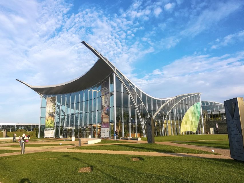 Bucuresti: Therme Bucharest Evening Entry Ticket & Transfer - Why an evening at Therme Bucharest works so well